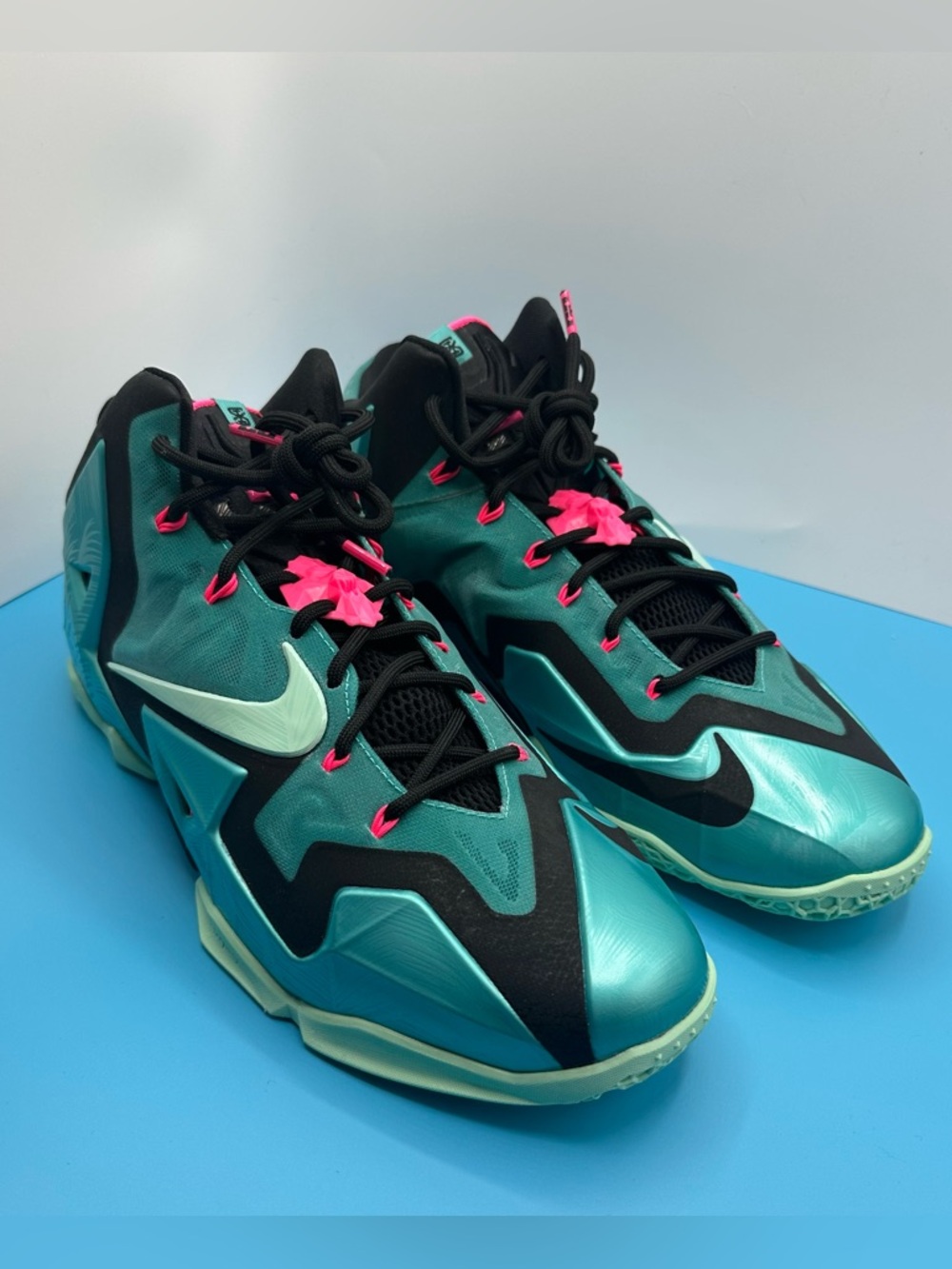 NEW! Nike LeBron XL South Beach- Men’s size 12 Brand New In Box